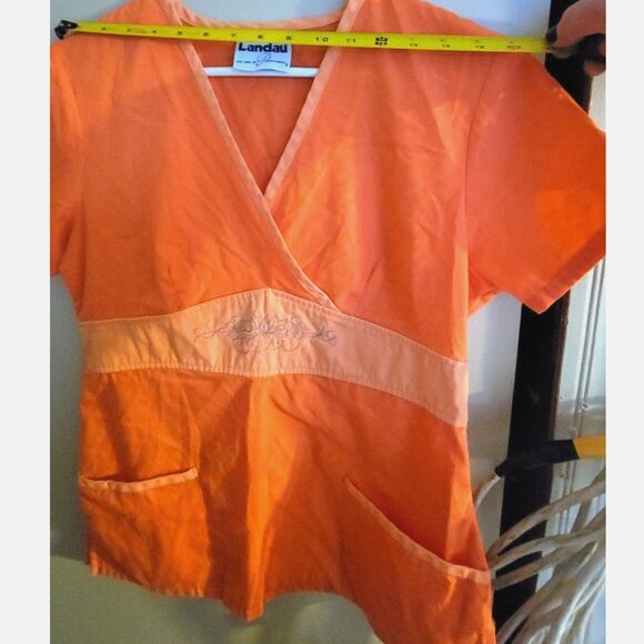Landau scrub top size med - Picture 9 of 11